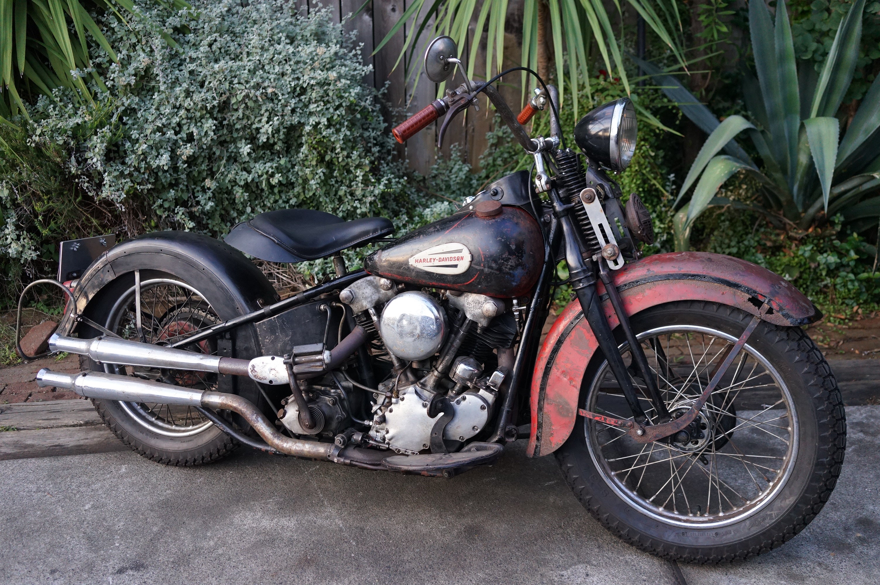 MOTORCYCLE – BLUE GROOVE